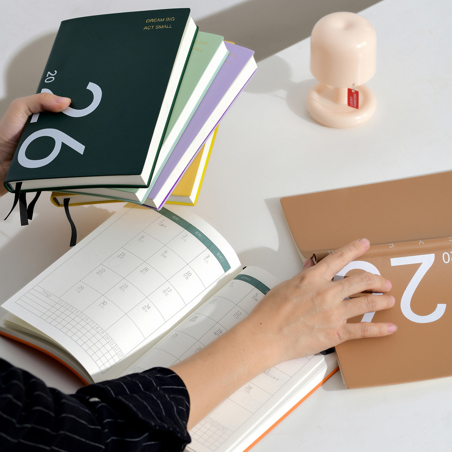 文创艺2026年新款日程本高颜值weekly周计划本子时间管理效率手册商务高档日记本精致高级记事本定制可印logo,淘宝优惠券,粉丝福利购,淘宝优惠卷