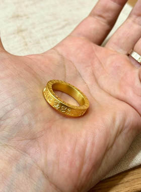 中古金色克罗风十字架字母戒指女