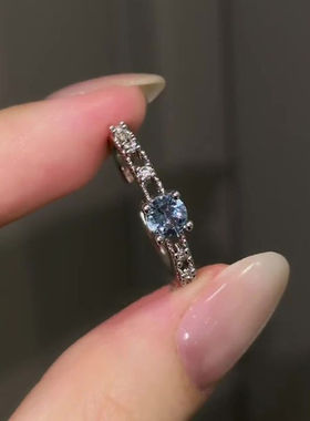 S925纯银清冷感爆闪浅蓝色锆石戒指甜美轻奢高颜值精致开口食指戒