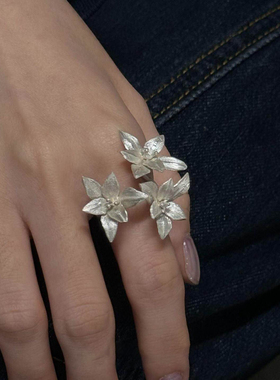 银色三生花朵戒指女2026新款小众