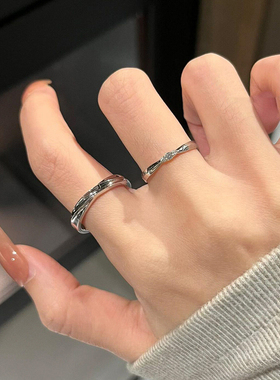 简约光面银色仿锆石戒指小众设计