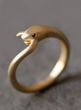 银色小蛇咬尾巴戒指女轻奢高级感
