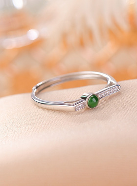 新款圆形绿色石头戒指简约高级个