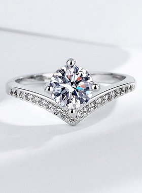 新款一克拉皇冠公主风简约时尚大