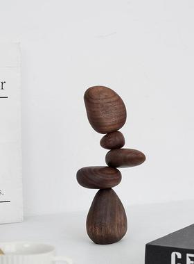实木磁吸平衡石小摆件高级创意解压胡桃木工艺品现代玄关装饰摆台