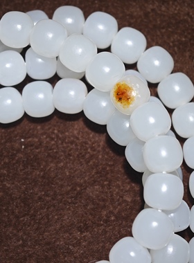 正宗新疆和田玉籽料红皮白肉7*8mm老型珠手链天然原色油润老料串