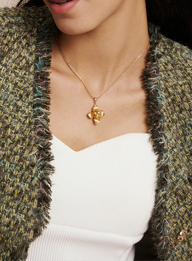 RetroChic金丝四瓣花吊坠