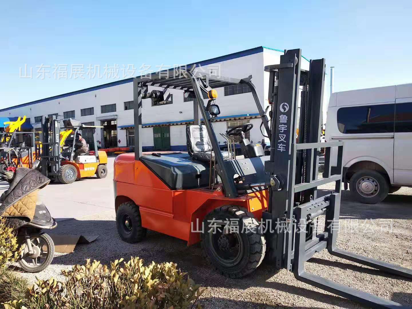 专业各种型号叉车 质优价廉 山东鲁宇内燃式叉车 - 图2