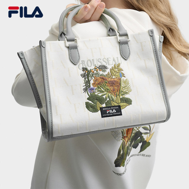 ກະເປົ໋າຜູ້ຍິງ FILA