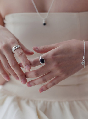 YAXN复古轻奢小众设计黑玛瑙戒指环显白气质戒指ins女百搭简约女