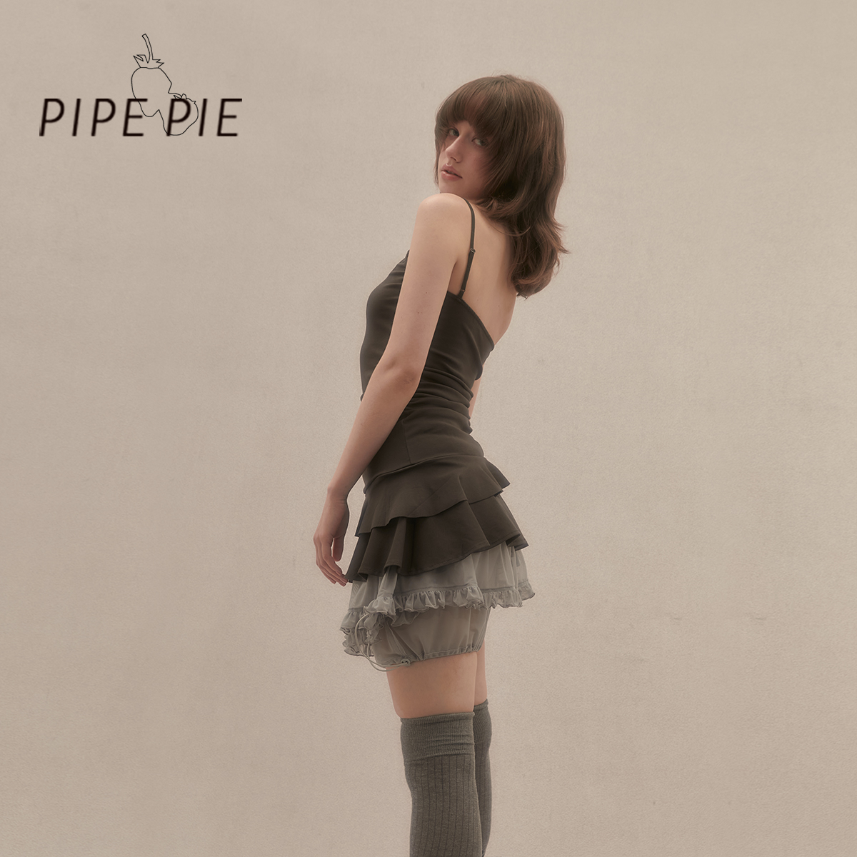 pipe pie原创设计复古芭蕾风褶皱辣妹修身显瘦性感吊带连衣裙 - 图3