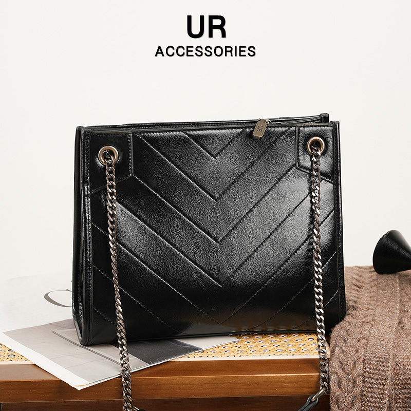 UR女包2025春季新款设计感软皮链条包包欧美时尚托特包单肩菱格包