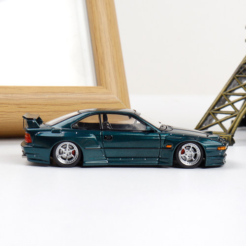RM犀牛 1:64 宝马850CSi E31 宽体改装版 跳灯 仿真合金汽车模型 - 图3