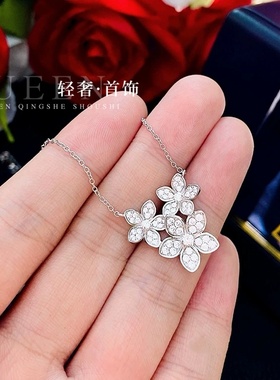 五瓣花甜美三朵小花项链