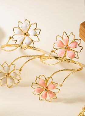 夸张度假风花卉臂镯高级感滴油花朵叶子缠绕不规则开口手镯女叠戴