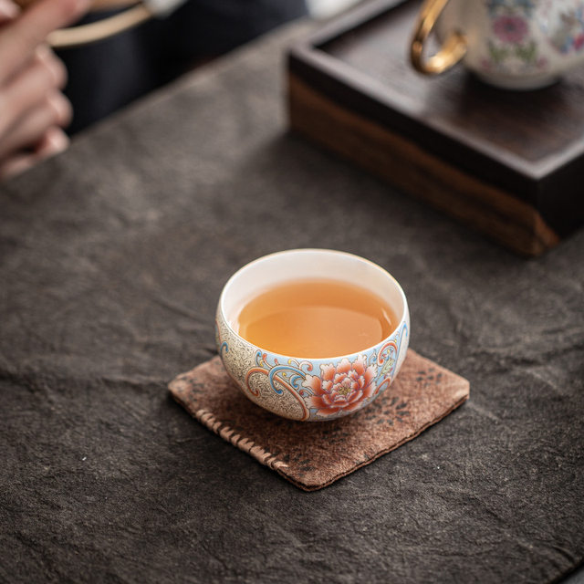 Enamel handmade filigree silver Arhat master cup single cup high-end tea Kung Fu tea cup for men and women.