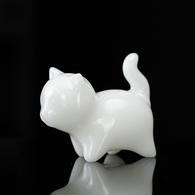 Ice jade ceramic lucky cat tea pet ornaments kitten high-end boutique can be raised tea set tea tray desktop decoration