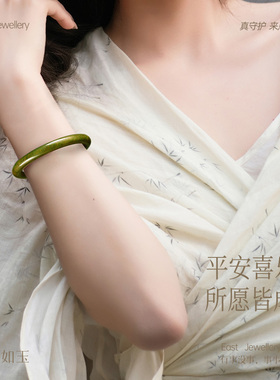 天然绿檀木手镯女素圈木