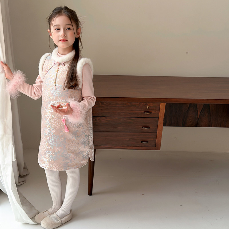 Yumi妈冬季女童新中式温柔毛毛领旗袍背心裙儿童盘扣拜年服25M016,淘宝优惠券,粉丝福利购,淘宝优惠卷
