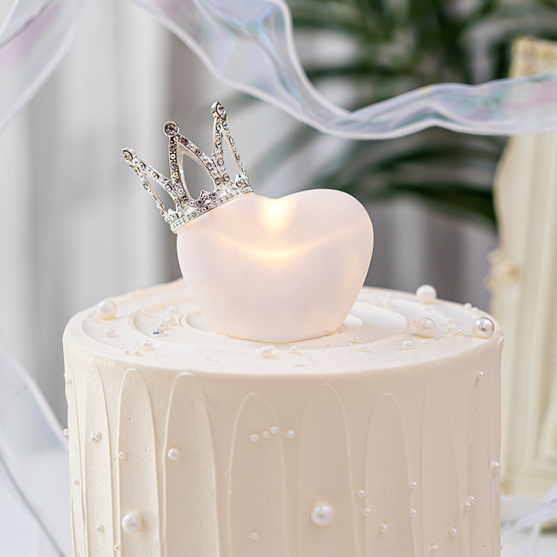 520情人节烘焙蛋糕装饰爱心发光灯love灯摆件白色飘带甜品台装扮