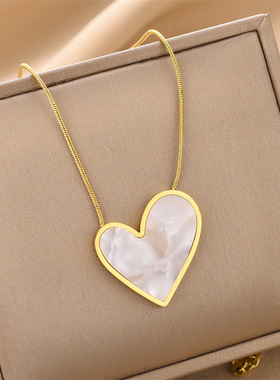 Smallheartneckstudpoj