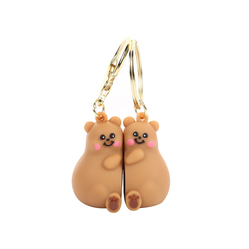 抖音热款卡通情人节礼物包包公仔挂饰品趣味磁吸抱抱熊钥匙扣挂件