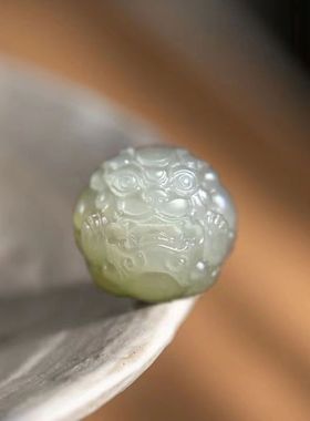 天然和田玉貔貅晴水吊坠散单珠和田玉青白玉珠子文玩手串链配隔珠