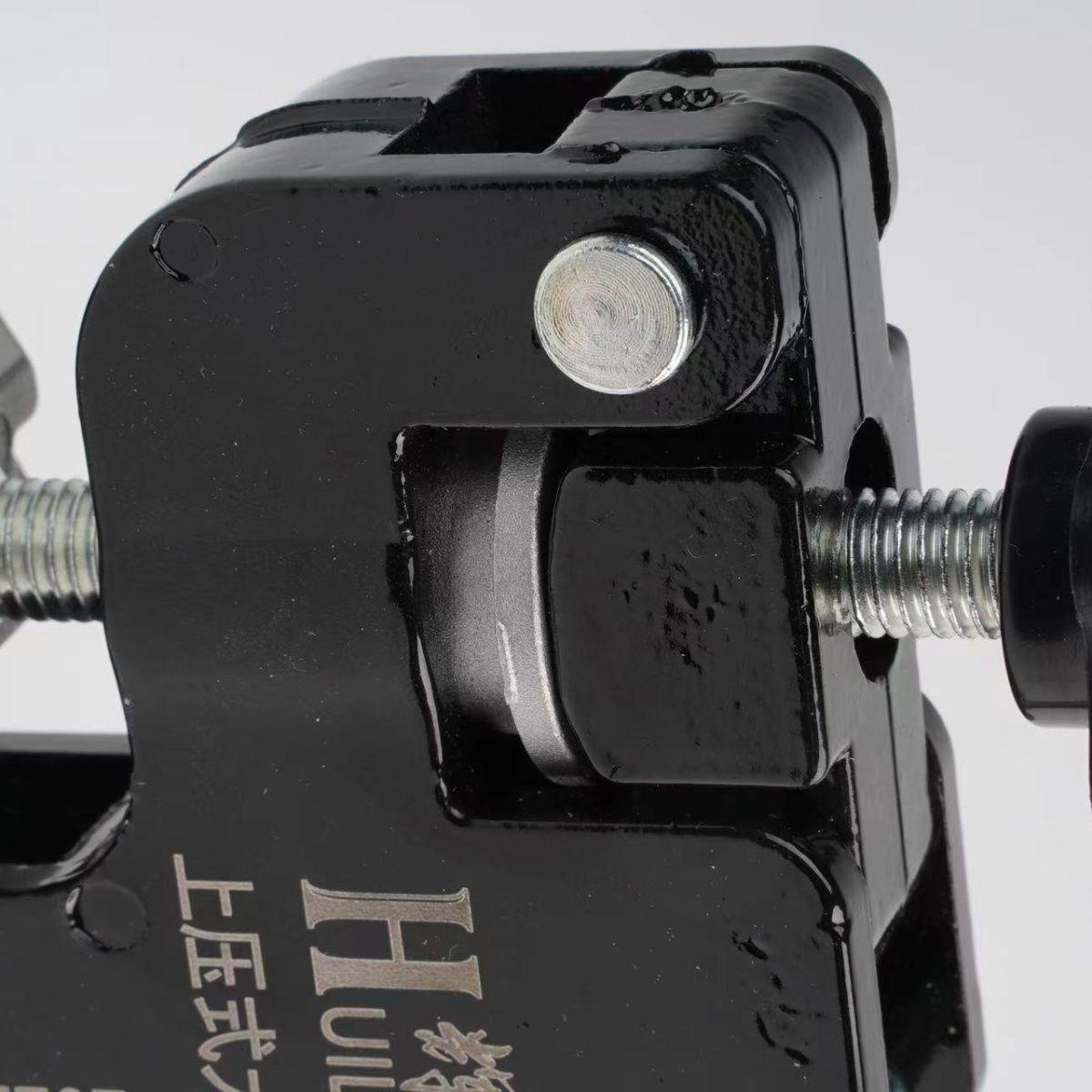 新款大力钳上压式大力钳瓷砖师傅专用工具重型大力钳瓷砖开界器 - 图2