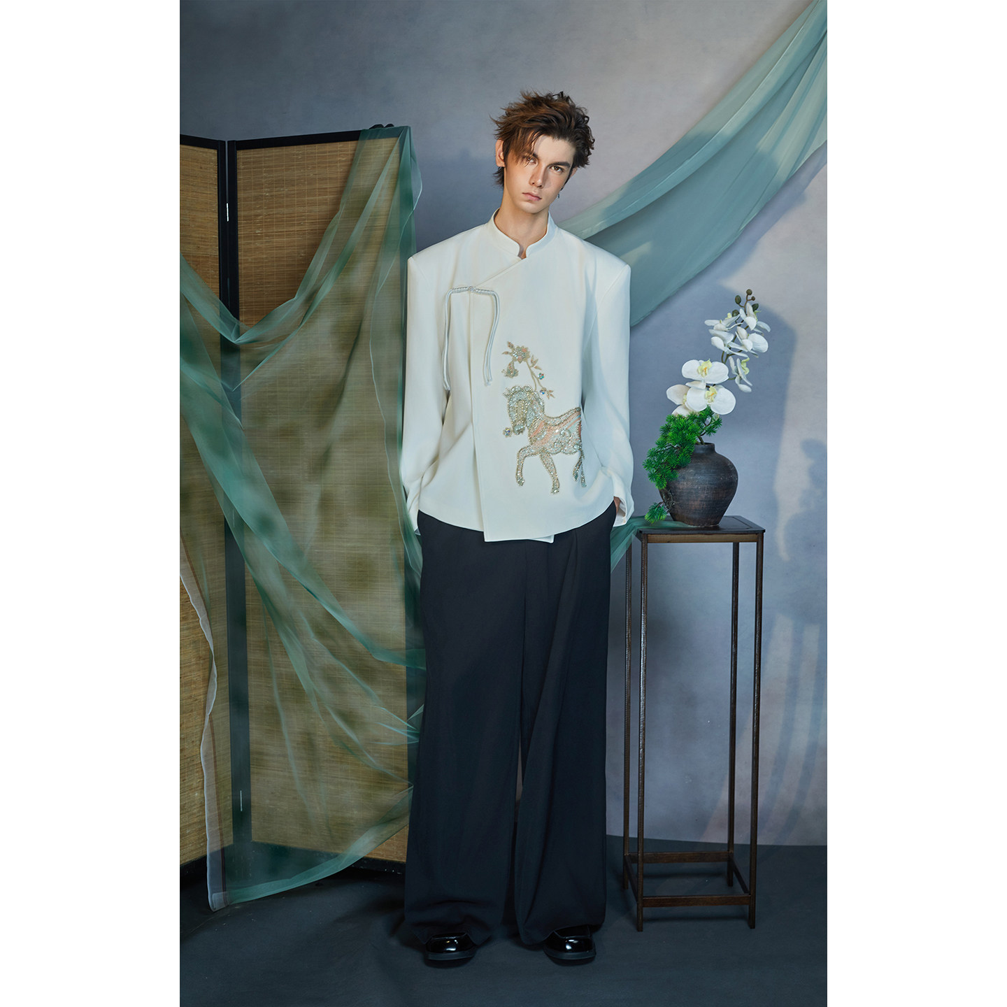 介尺JIECHI「以梦为马」新中式盘扣休闲白色西服外套男高级感上衣,淘宝优惠券,粉丝福利购,淘宝优惠卷