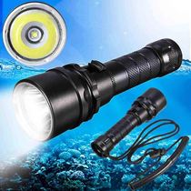  M T6 LED Diving Flashlight Zoomable USB Charger Torch Light