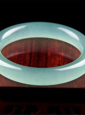 厂家直销圆条冰种石英岩玉髓手镯A货淡蓝色玉石玉器手镯直播货源