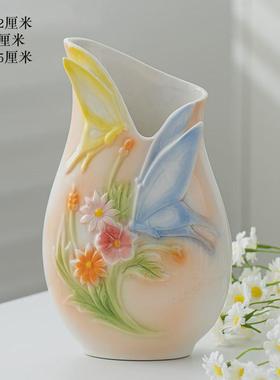 工艺品摆件花瓶陶瓷干花花器创意家居装饰品浮雕花瓶鸟语花香