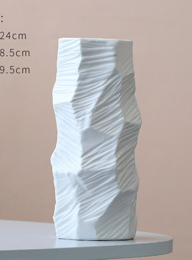 简约陶瓷花瓶家居客厅餐桌装饰品样板间仿真梅花摆件小清新花插