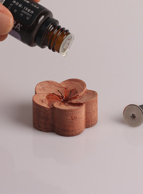 车载扩香木出风口扩香器车内空气净化器精油扩香石车用香薰机精油