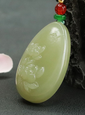 玉金珠宝:天然和田玉吊坠花开富贵水滴玉石珠宝f2050411
