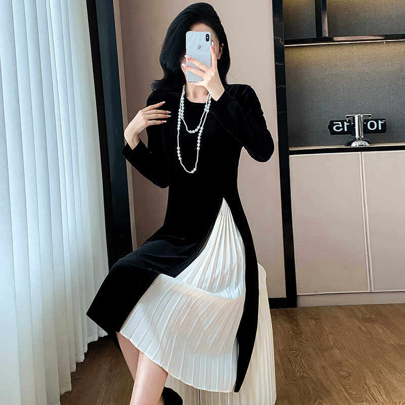 2024秋冬新款打底 丝绒拼接皱褶中长款大码连衣裙女,淘宝优惠券,粉丝福利购,淘宝优惠卷