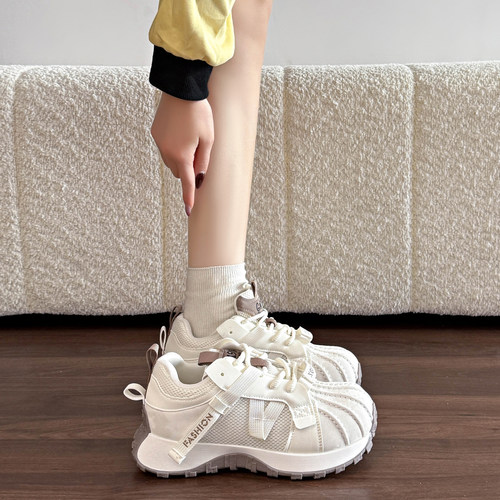 巨好看厚底老爹鞋女2026新款春季爆款百搭阿甘鞋34码休闲运动鞋潮 - 图0