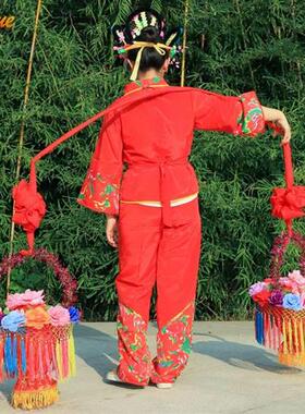 新舞秧歌扭蹈担挑花花挑舞台演出篮服装道具间社火表演民戏剧扁i.