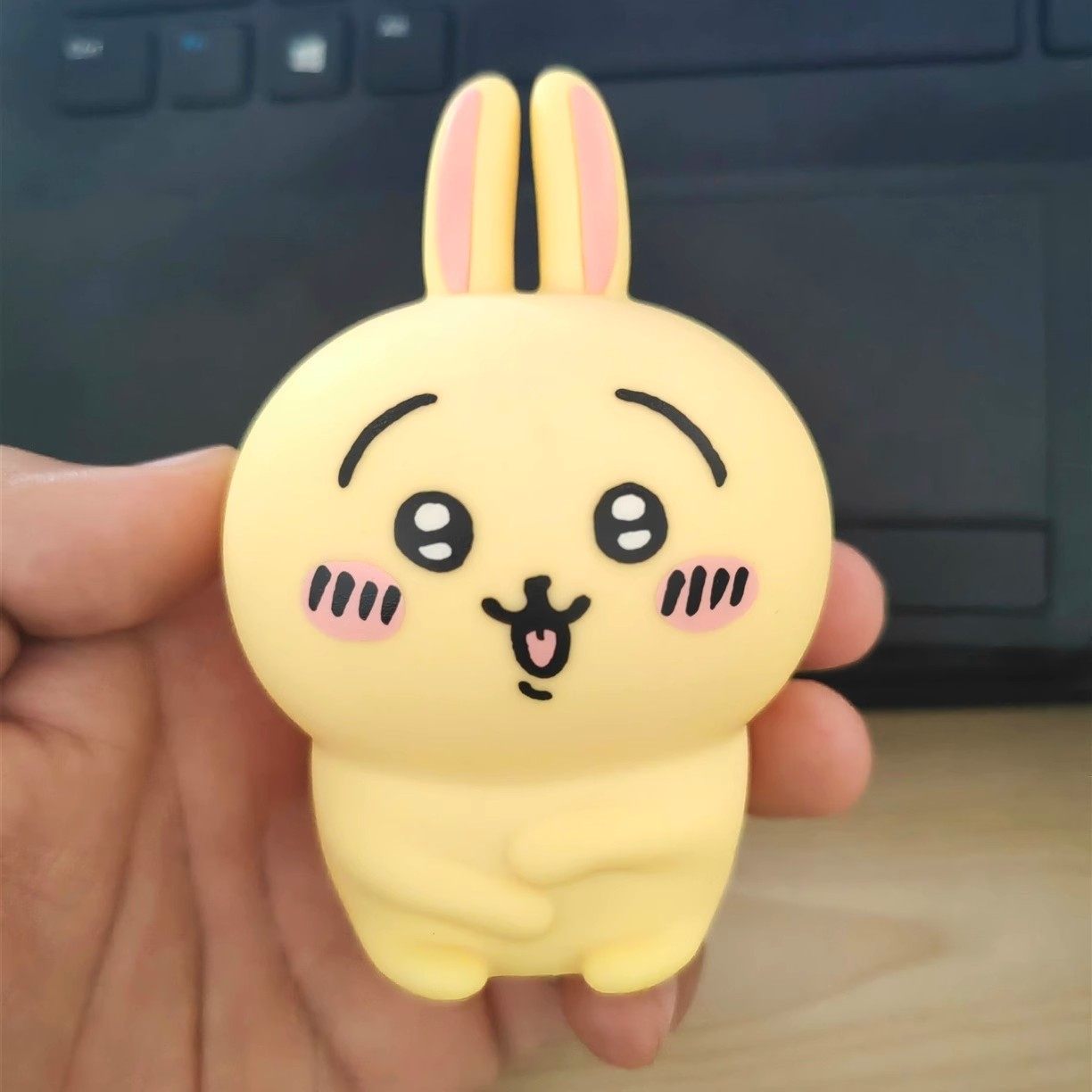 情人节礼物吉伊卡哇桌面摆件夜灯卧室夜灯Chiikawa治愈系乌萨奇小八搪胶公仔女孩小夜灯氛围灯睡眠灯女生摆件