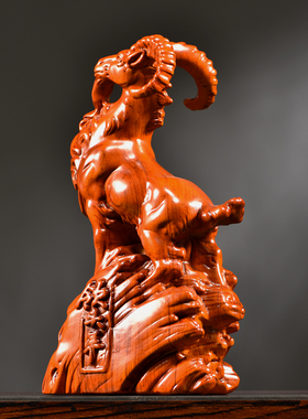 花梨木雕领头羊摆件实木生肖羊