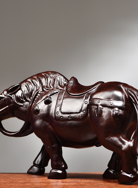 黑檀木雕马摆件实木战马办公装饰