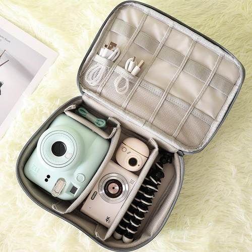 适用于于富士拍立得mini12相机收纳包大容量多用途合一防刮防磕碰大容量可调节隔板防震防压收纳手提包 - 图2