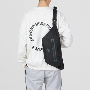 Nike耐克男女户外运动休闲大容量斜挎包腰包轻便背包DN2556-010