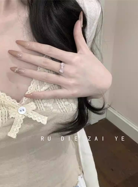 甜酷爱心爆闪锆石蝴蝶结女戒