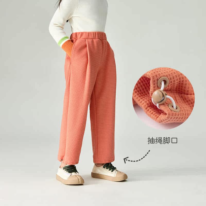  茵曼童装outlet店裤子