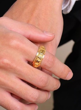 金色六字真言戒指指环可旋转男女通用霸气雕刻小众设计时尚百搭