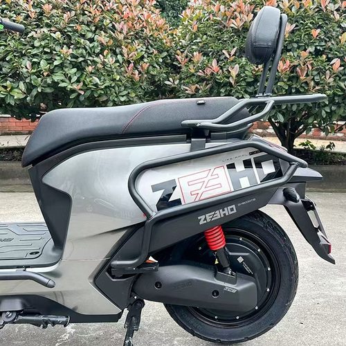 适用ZEEHO极核ae4靠背货架保险杠护杠电摩款电动车防摔杠改装配件 - 图2