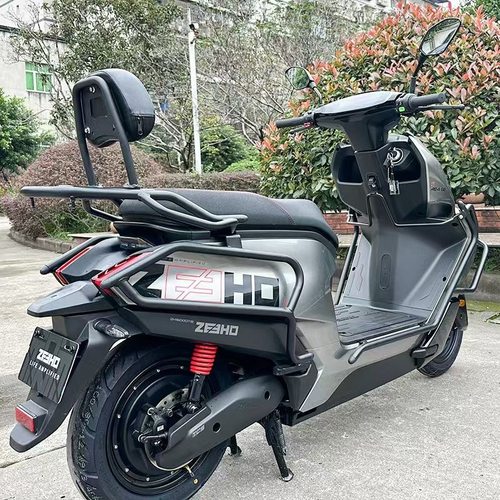 适用ZEEHO极核ae4靠背货架保险杠护杠电摩款电动车防摔杠改装配件 - 图3