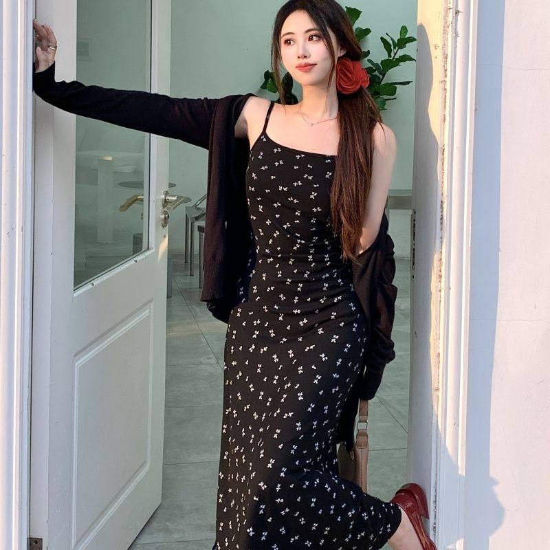 （实拍）2024年夏季新款法式碎花度假吊带背心中长款连衣裙
