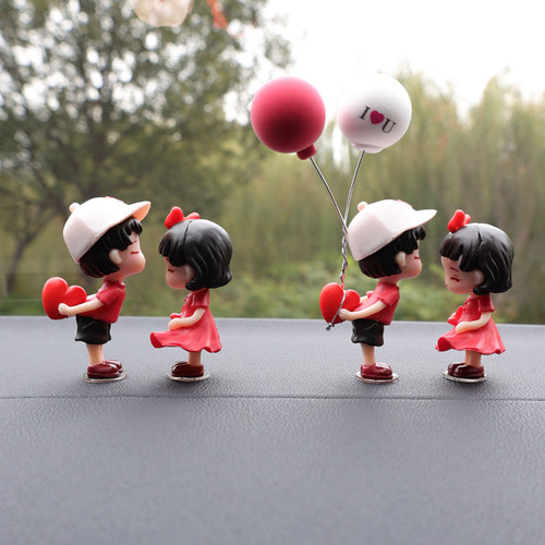 汽车中控台装饰摆件情侣创意可爱2025网红车载摆件mini车内装饰品 - 图0